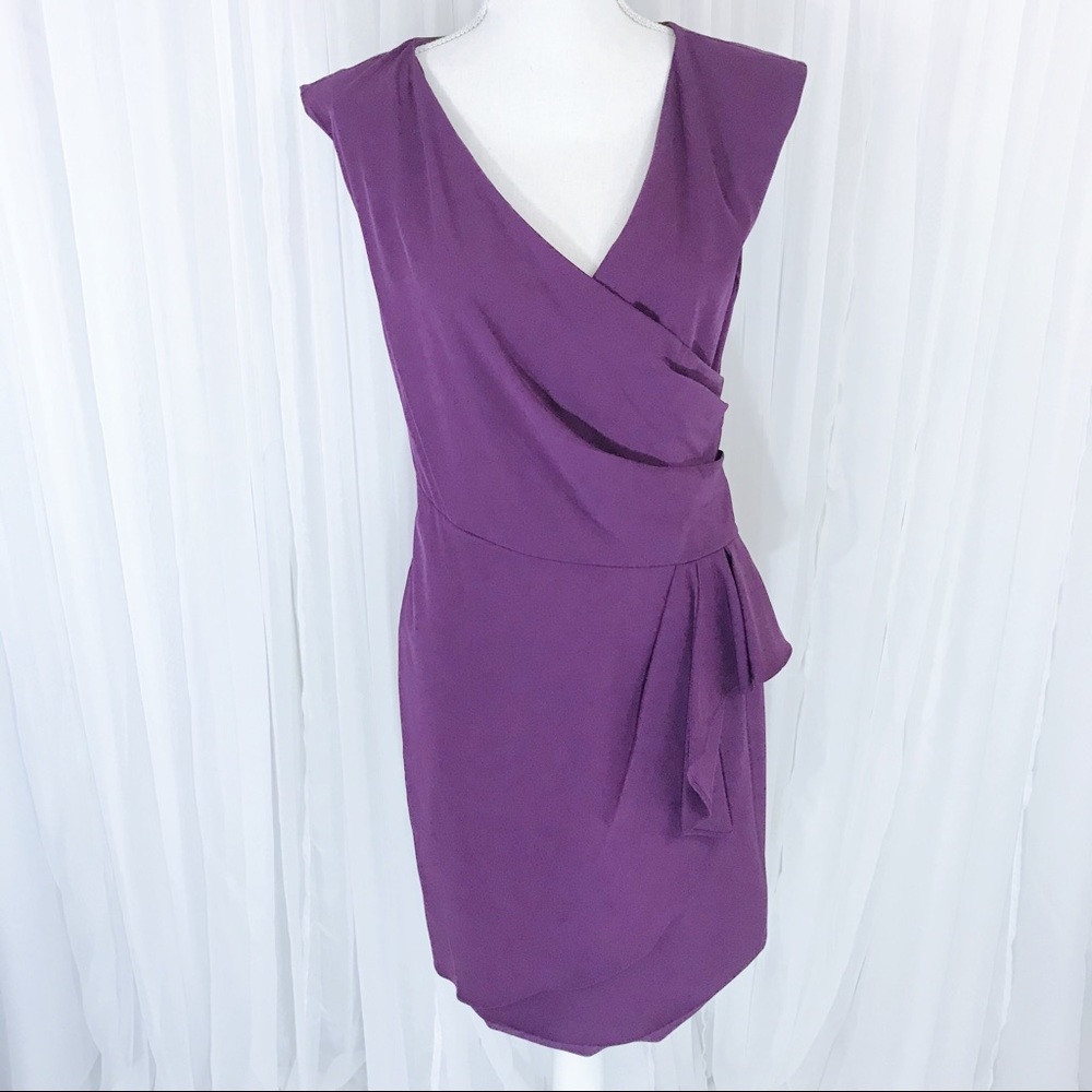 Queenus wrap style dress